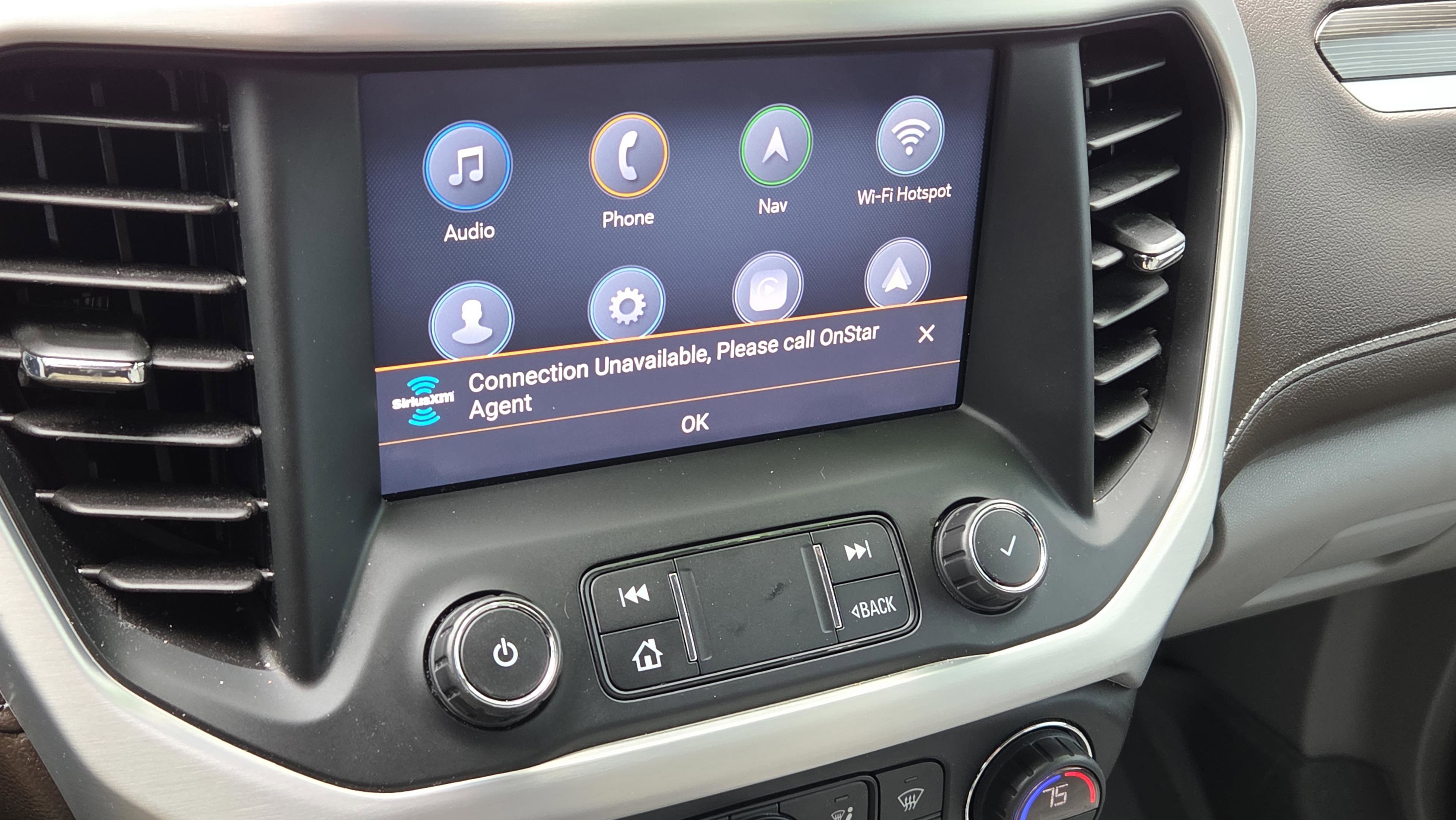 Used 2022 GMC Acadia SLT w/ Technology Package image 10