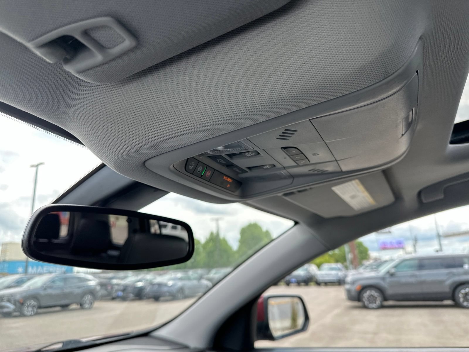 Used 2018 GMC Acadia SLT AWD/4WD image 76