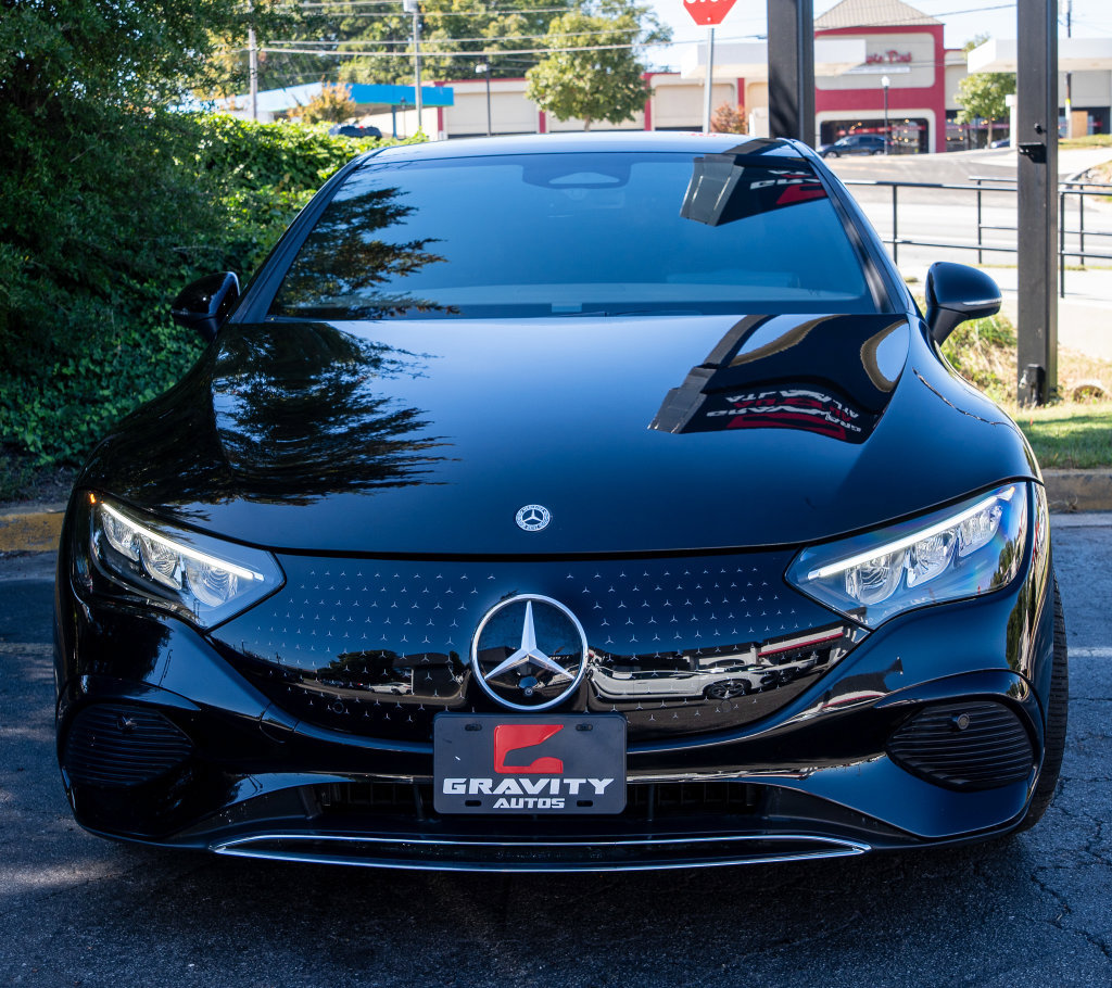 Used 2023 Mercedes-Benz EQE 500 4MATIC Sedan image 2