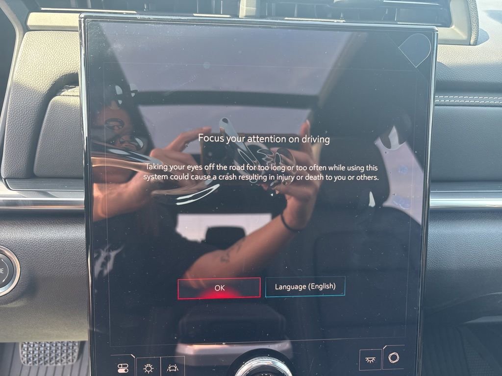 New 2026 GMC Terrain Elevation w/ Elevation Premium Package image 30