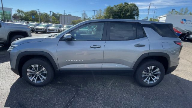 New 2027 Chevrolet Equinox LT w/ Convenience Package II AWD/4WD image 7