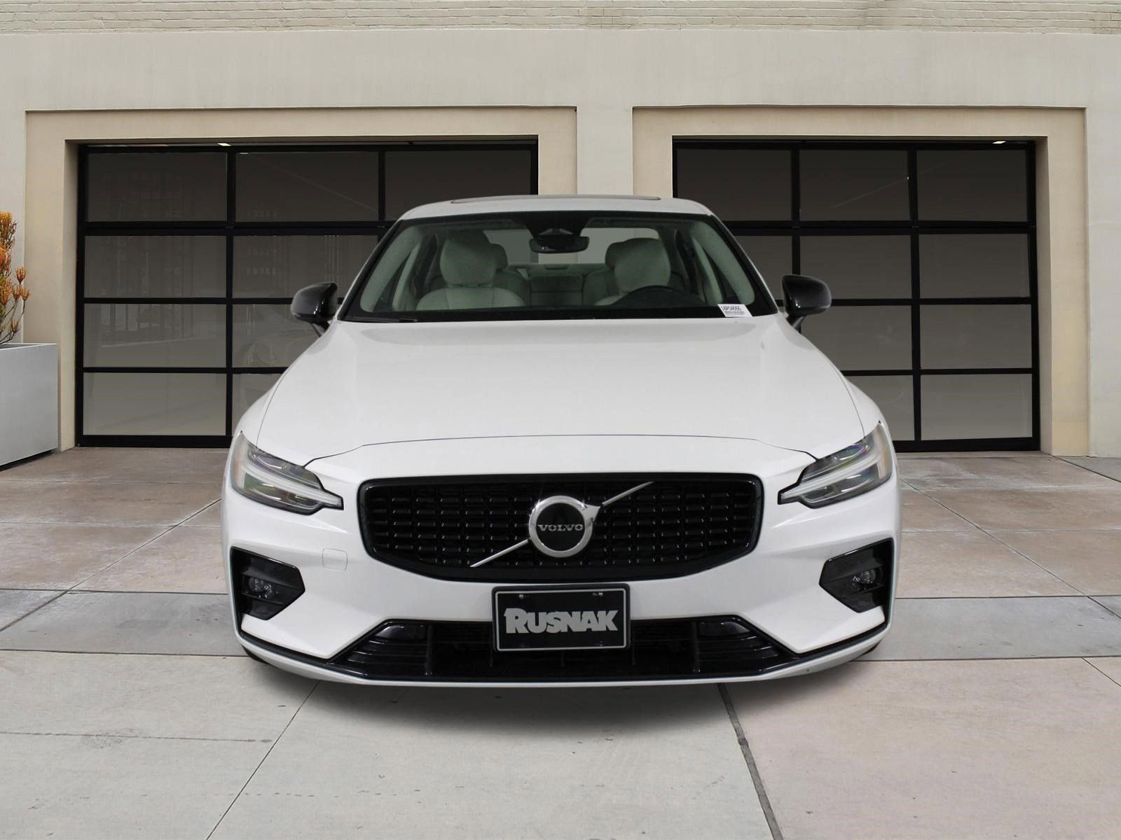 Certified 2025 Volvo S60 B5 Core image 6