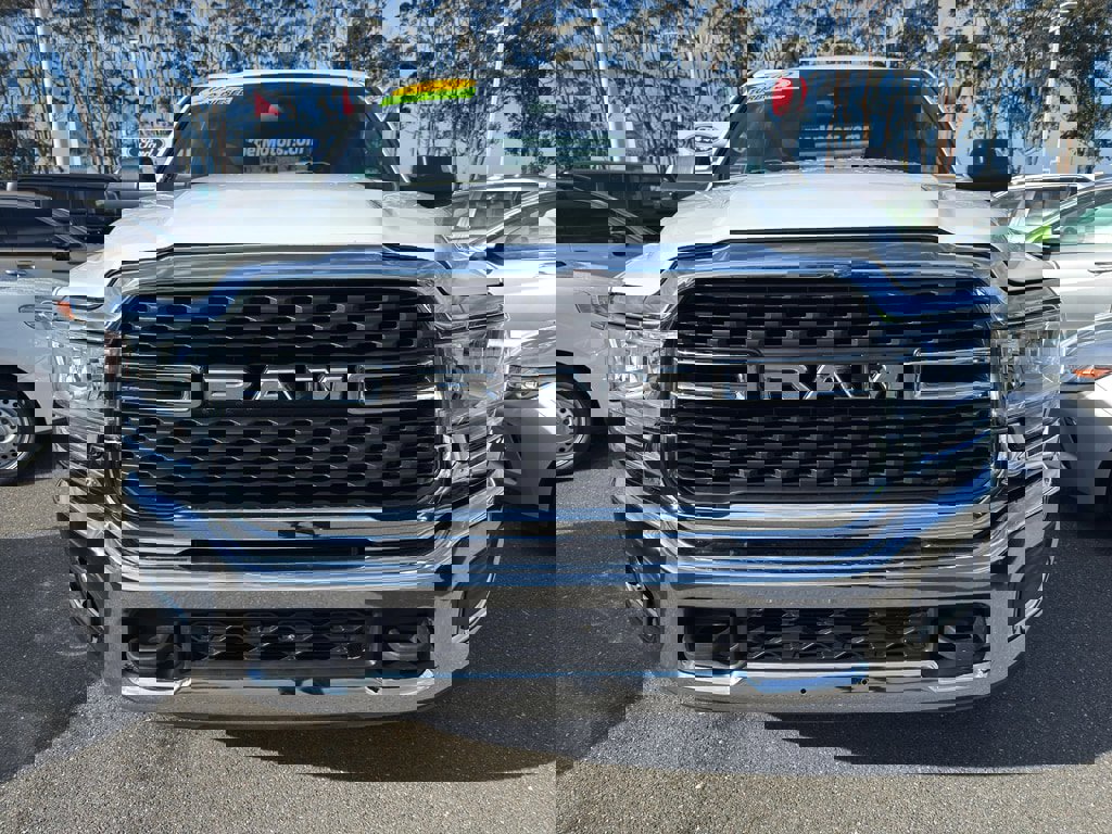 Used 2022 RAM 3500 Big Horn image 12