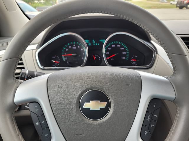 Used 2009 Chevrolet Traverse LT FWD image 21