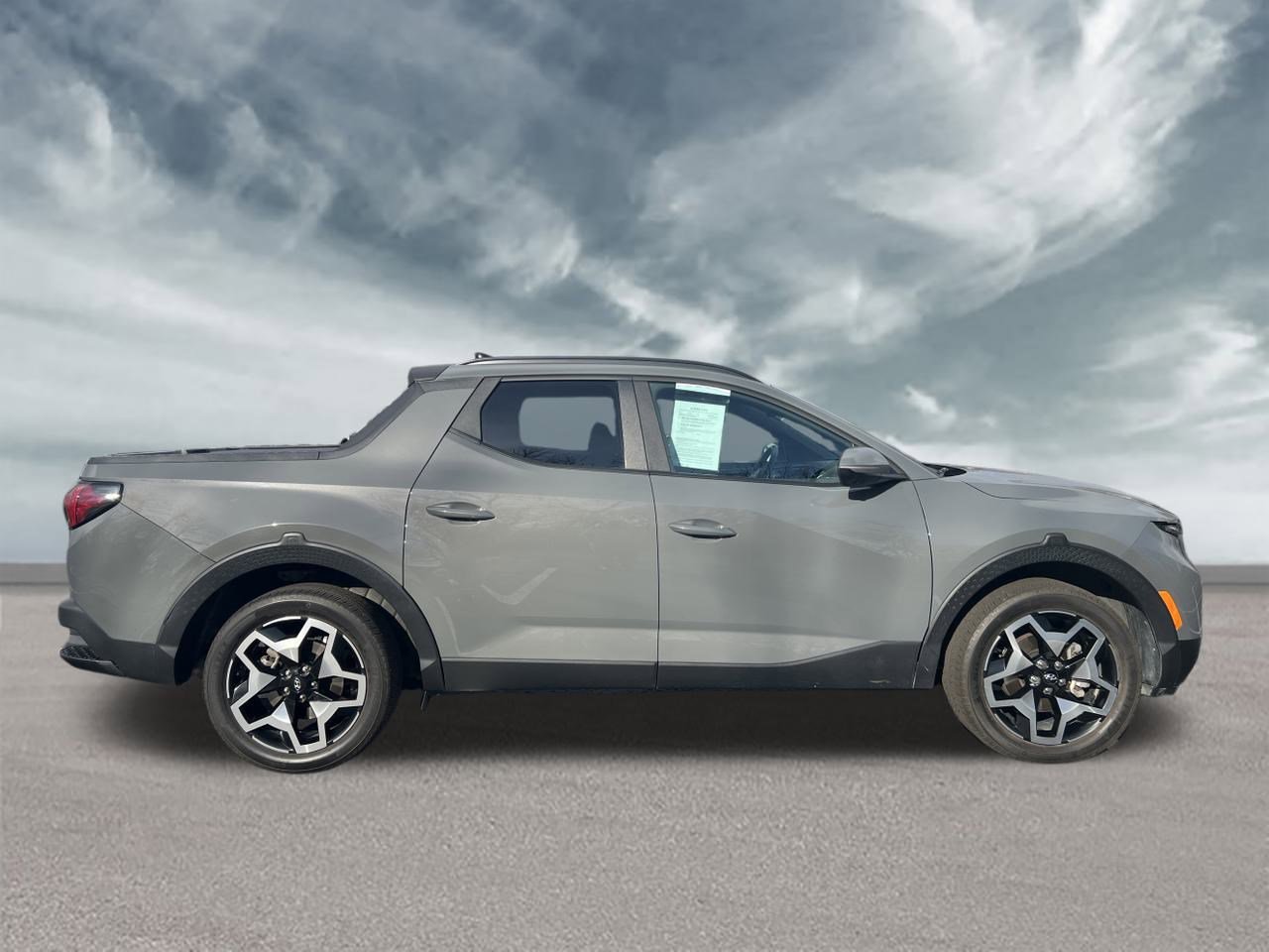 Used 2022 Hyundai Santa Cruz Limited image 6