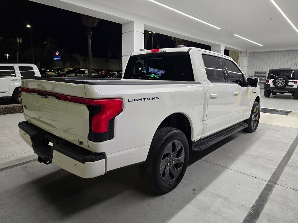 Used 2023 Ford F150 Lightning Lariat AWD/4WD image 8