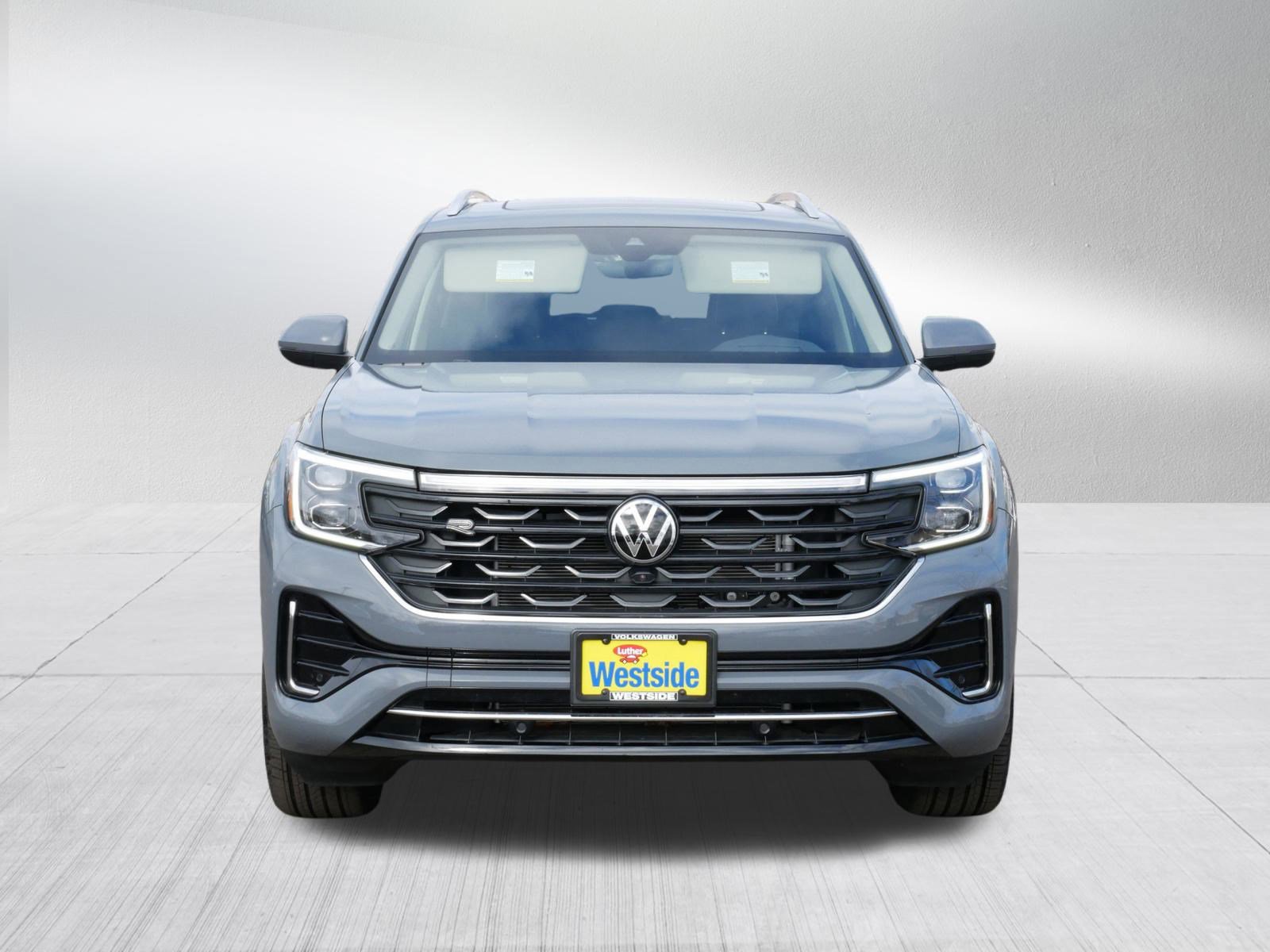 Certified 2025 Volkswagen Atlas SEL Premium R-Line video 2
