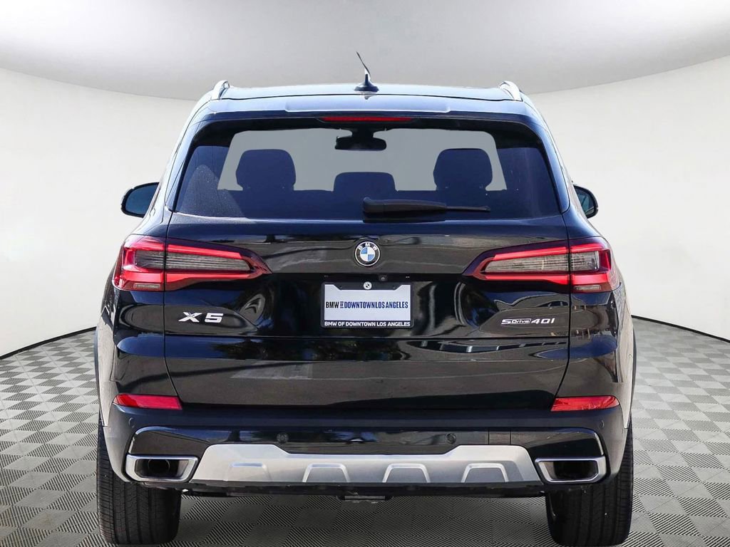 Used 2023 BMW X5 sDrive40i w/ Parking Assistance Package image 5