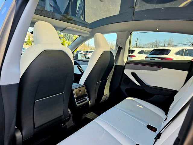 Used 2026 Tesla Model Y Long Range AWD/4WD image 22
