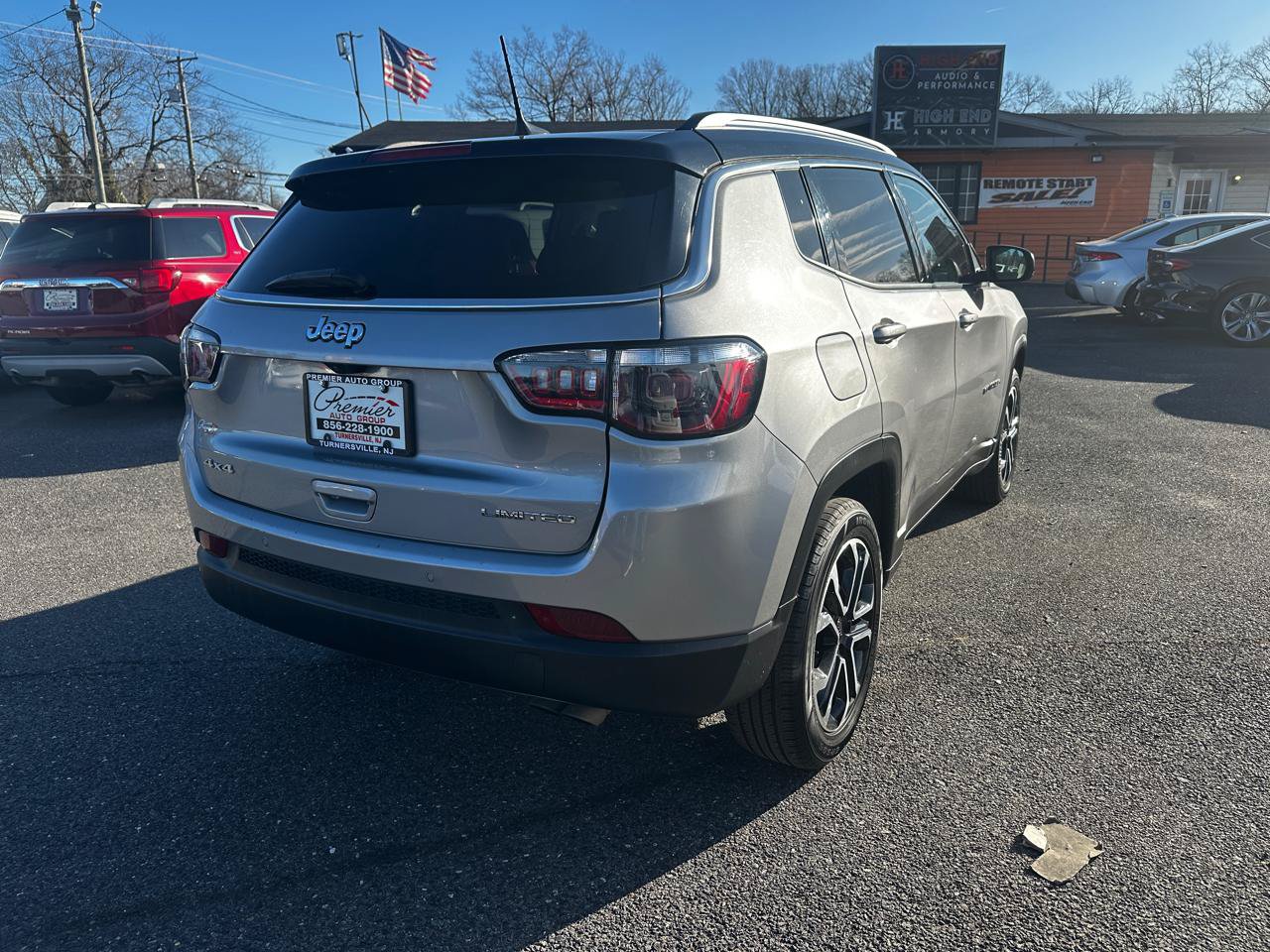 Used 2022 Jeep Compass Limited AWD/4WD image 5