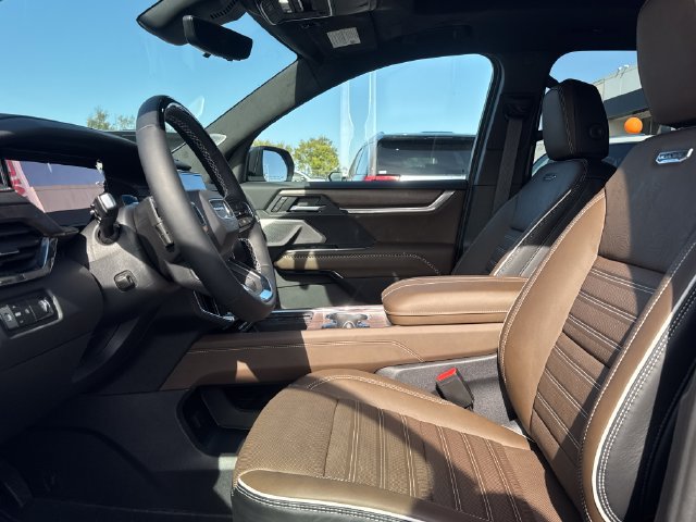 New 2027 GMC Acadia Denali Ultimate w/ LPO, Floor Liner Package FWD image 14