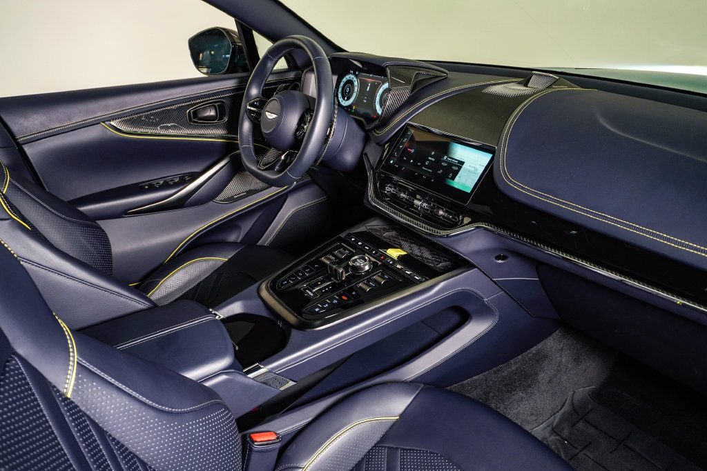Used 2026 Aston Martin DBX 707 AWD/4WD image 17