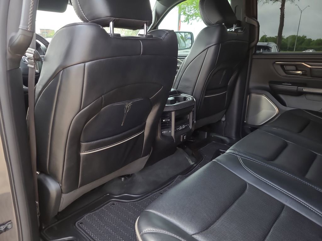Used 2021 RAM 1500 Limited w/ Night Edition image 10
