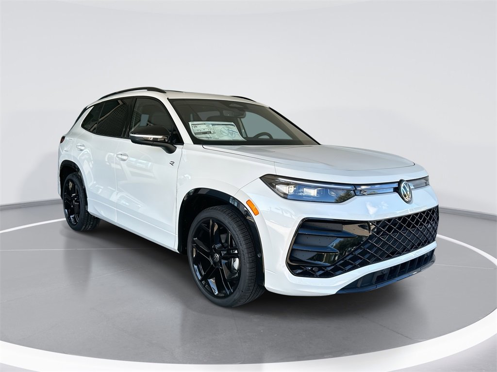 New 2026 Volkswagen Tiguan SE R-Line image 54