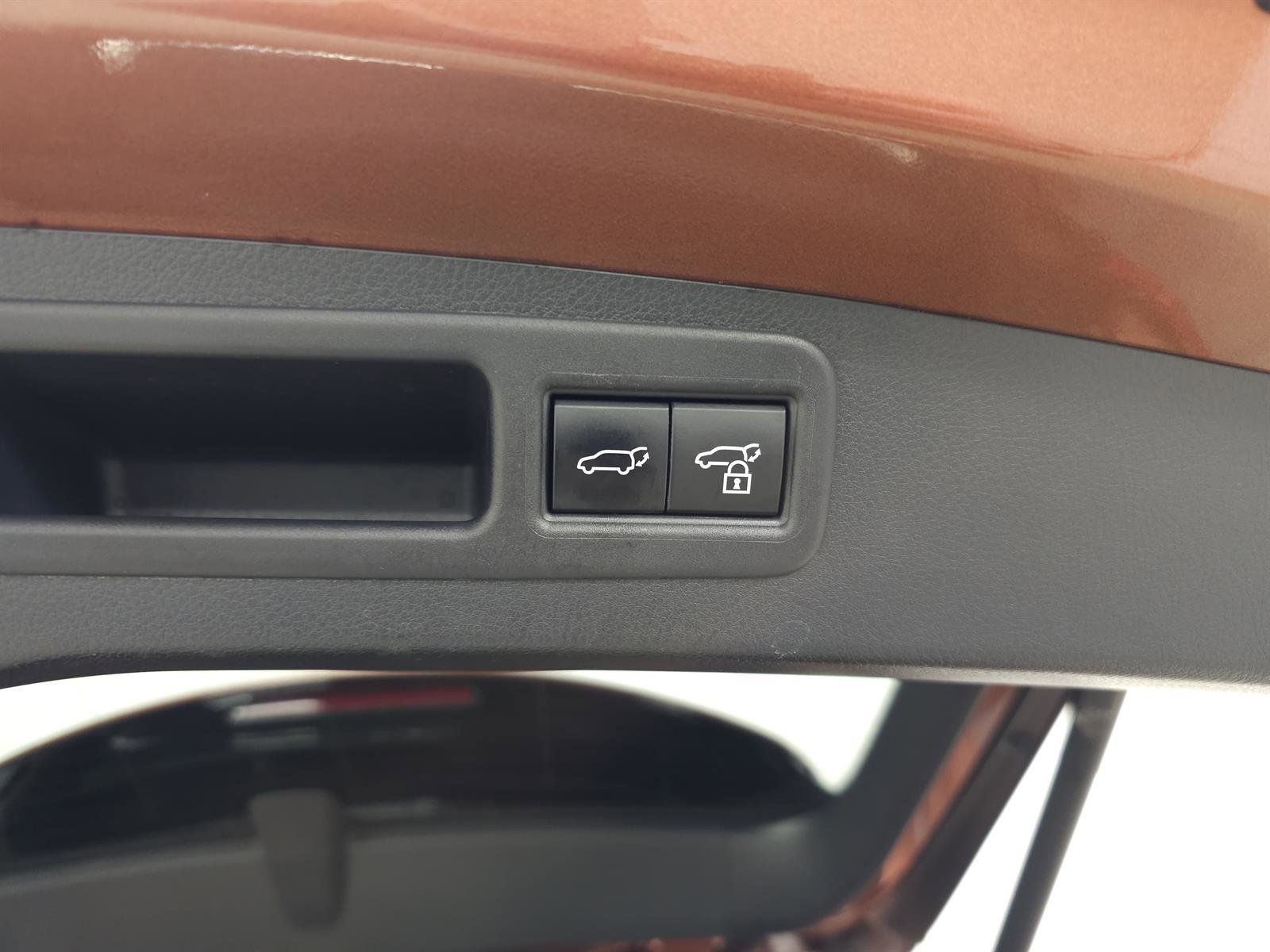 Certified 2023 Lexus RX 350 w/ Accessory Package (Z1) image 9