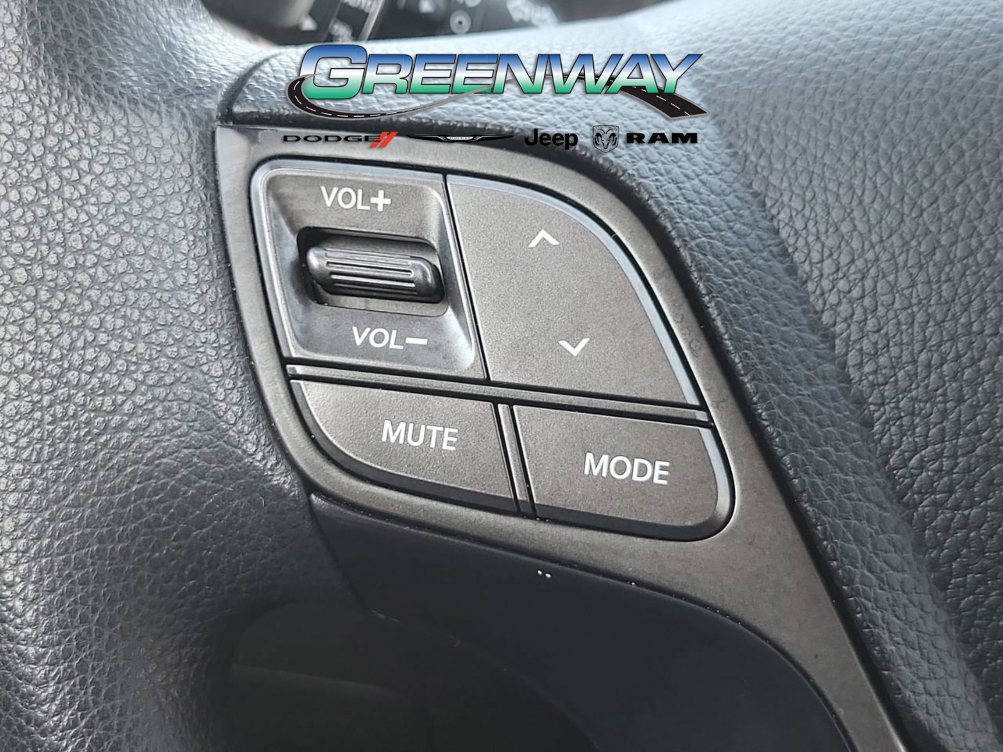 Used 2017 Hyundai Santa Fe Sport image 24