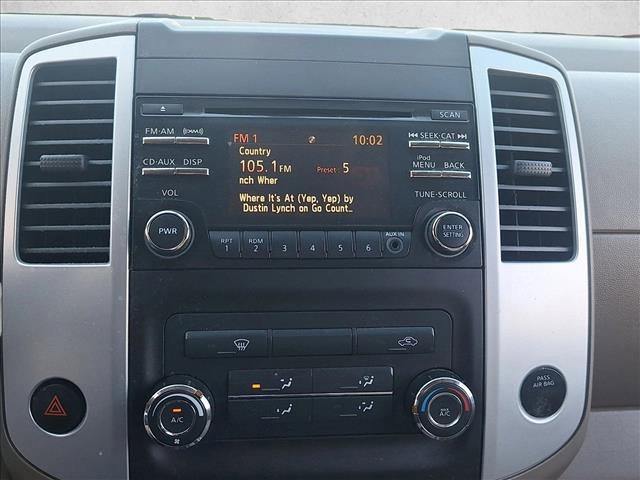 Used 2014 Nissan Frontier SV image 11