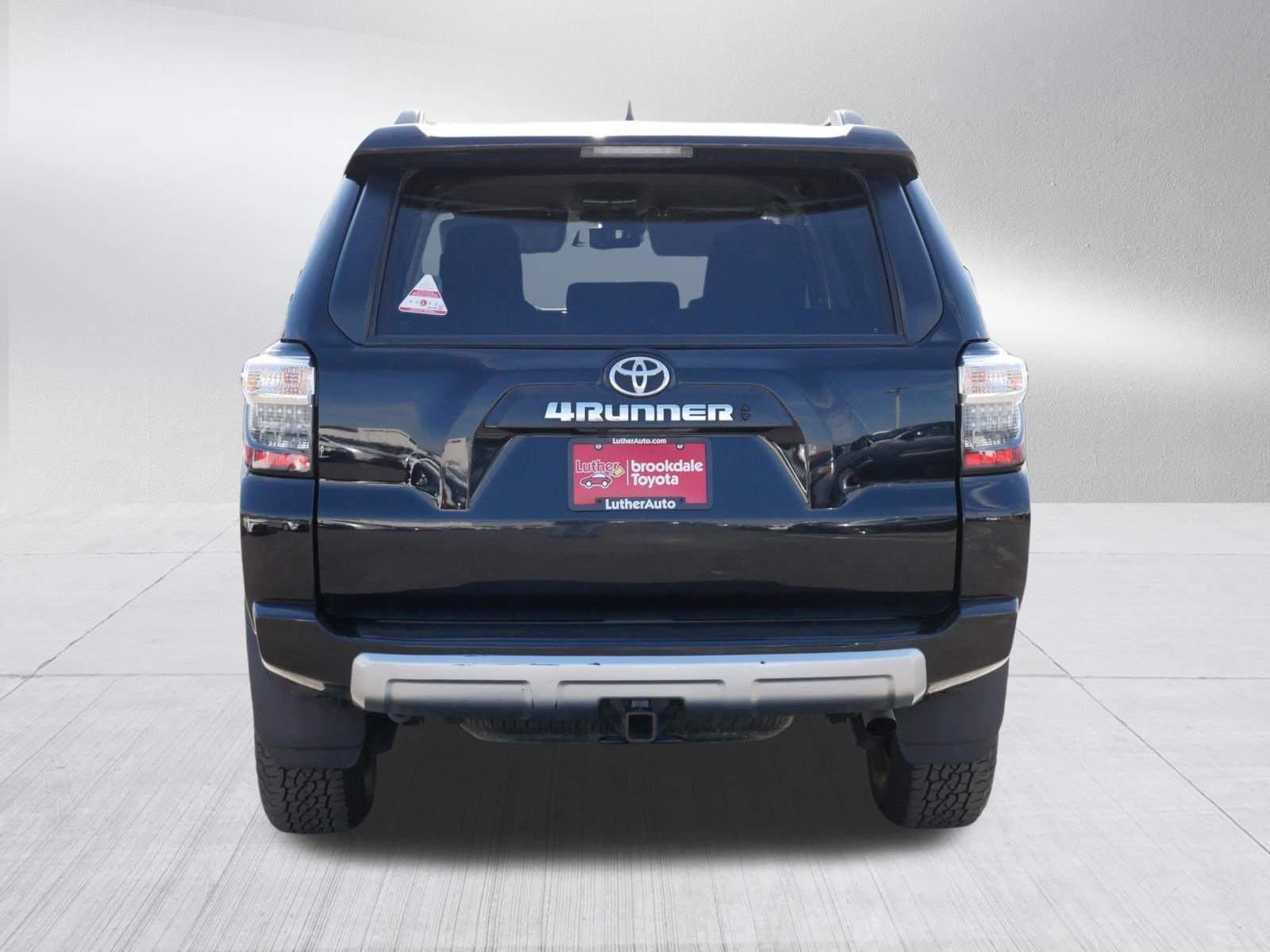 Certified 2024 Toyota 4Runner TRD Off-Road AWD/4WD image 6