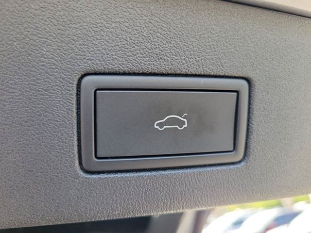 Certified 2023 Volkswagen ID.4 Pro S RWD image 6