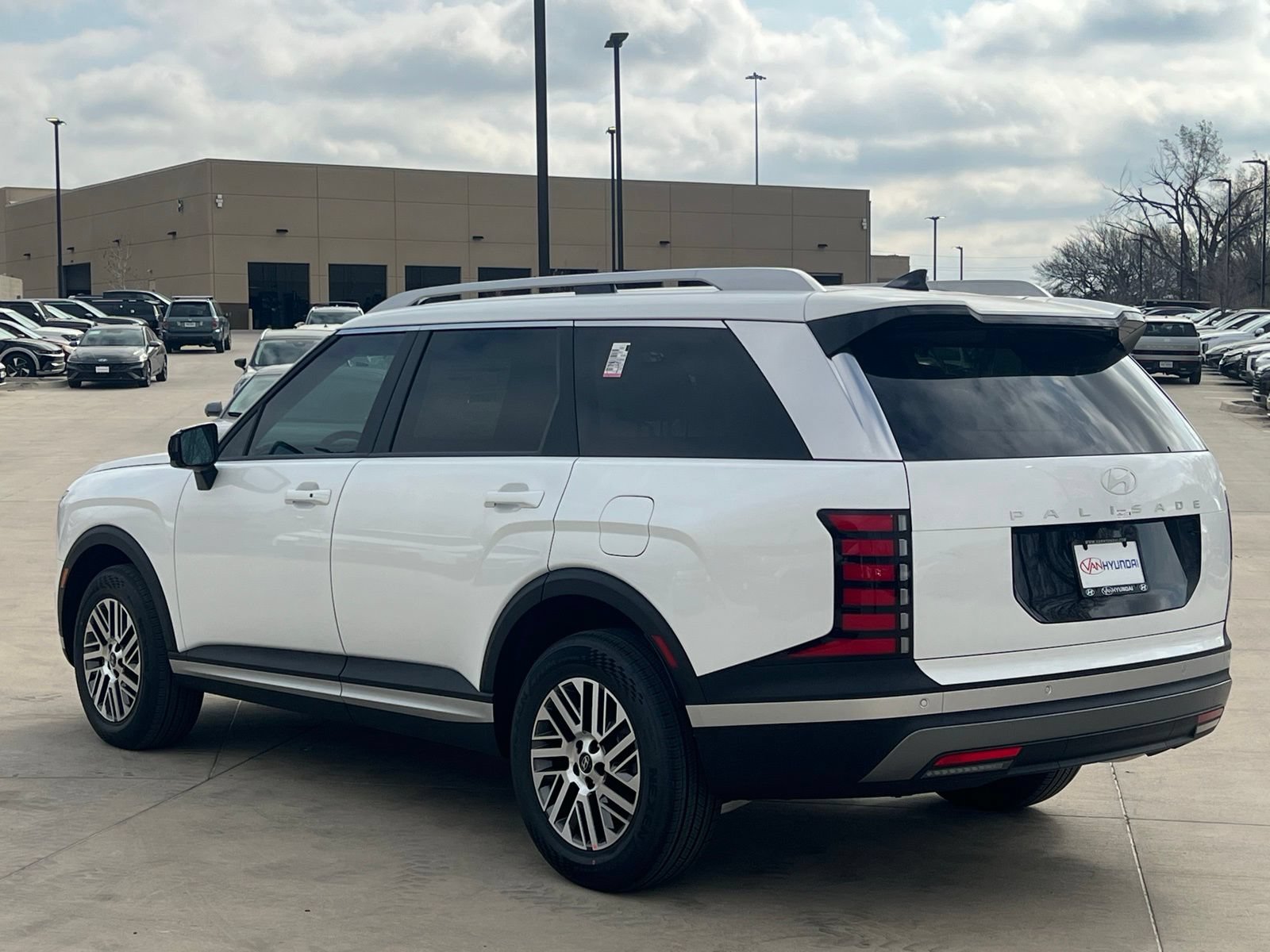 New 2026 Hyundai Palisade SEL FWD image 9