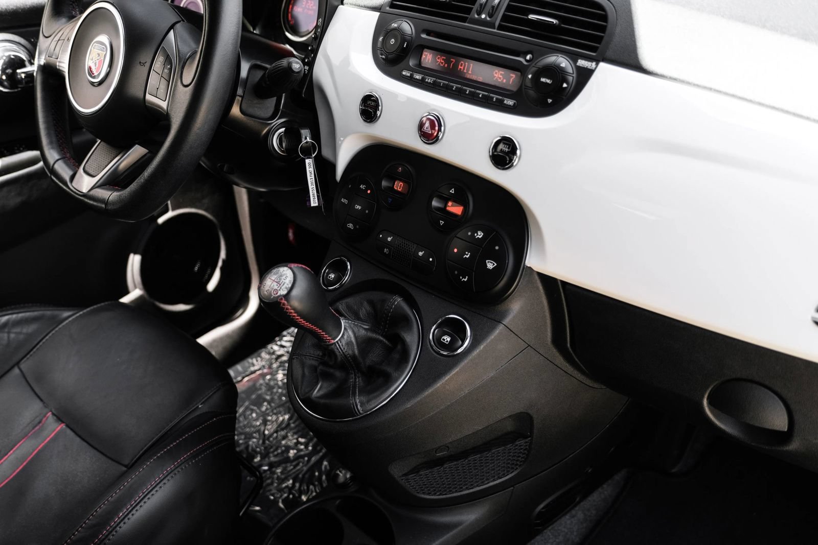 Used 2013 FIAT 500 Abarth w/ Comfort/Convenience Group FWD image 19