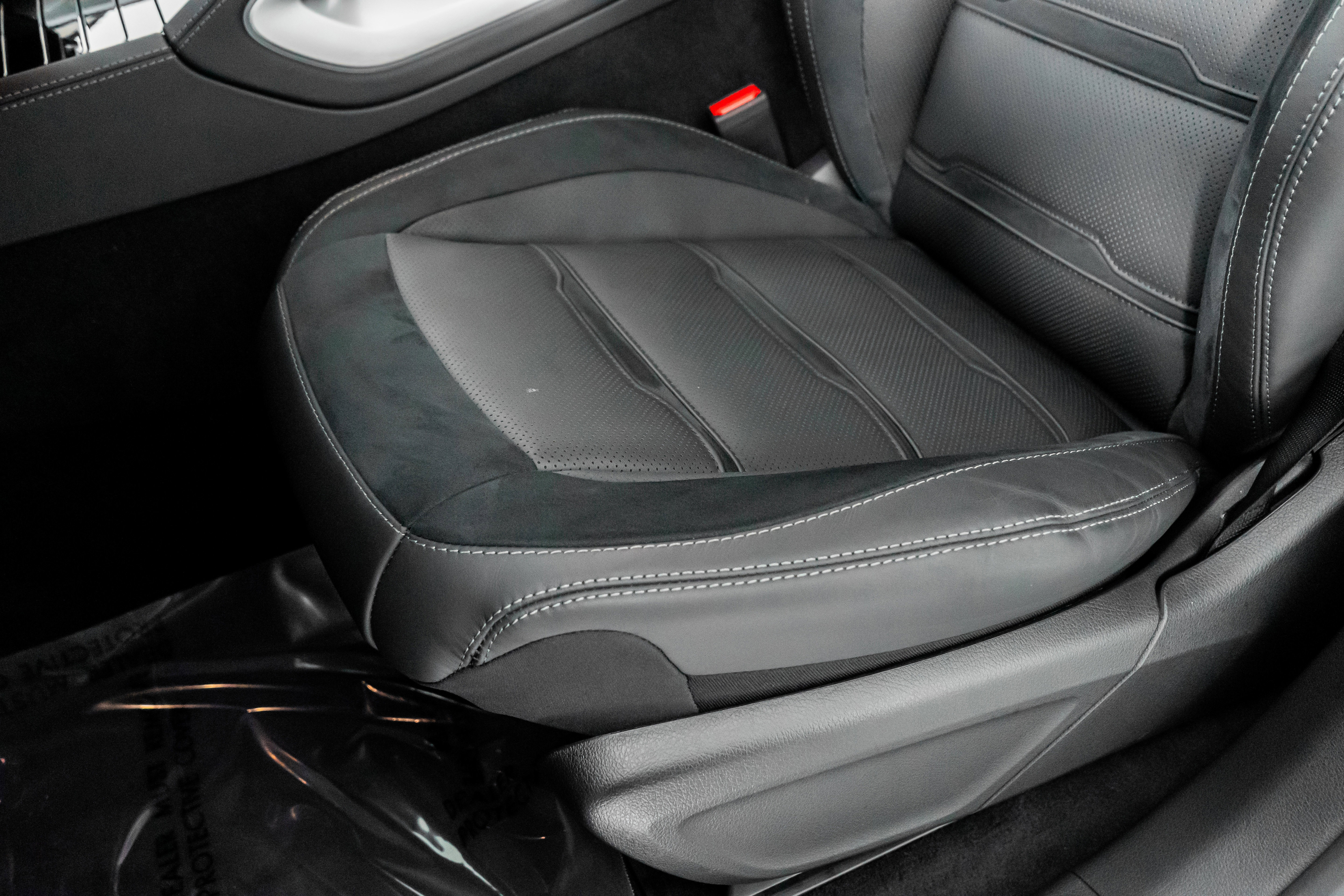 Used 2025 Mercedes-Benz GLE 63 AMG S image 32