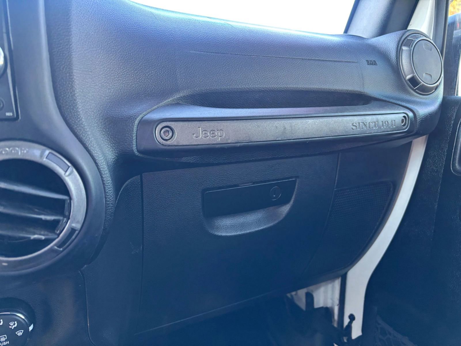 Used 2017 Jeep Wrangler Unlimited Sport w/ Quick Order Package 24S image 23