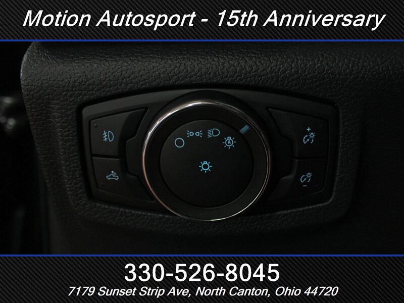 Used 2022 Ford F250 Lariat w/ Black Appearance Package AWD/4WD image 17