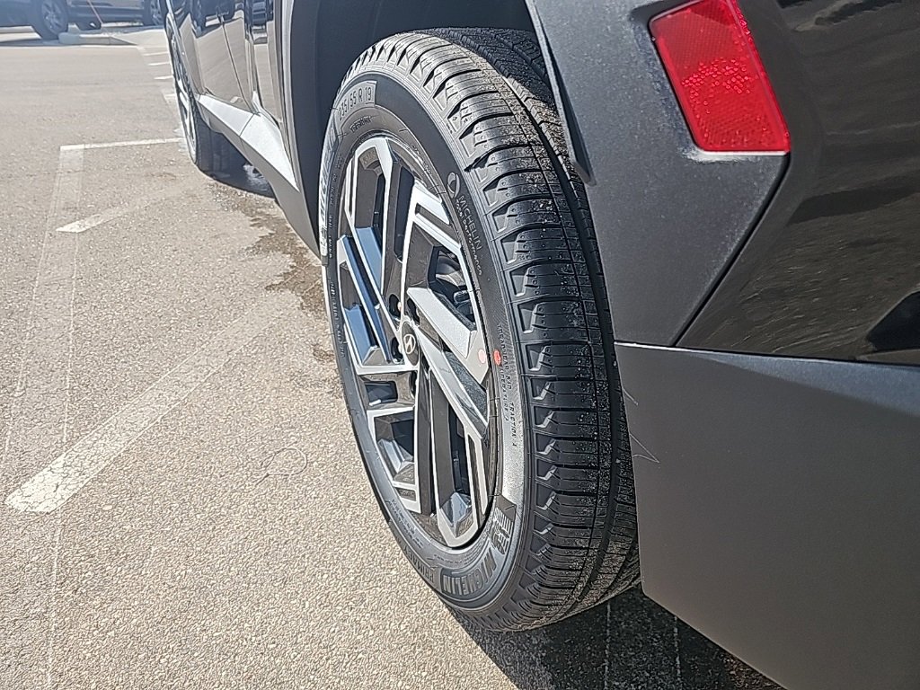 New 2026 Hyundai Tucson Limited image 46