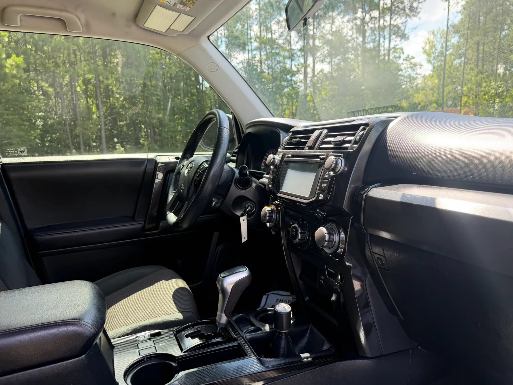 Used 2018 Toyota 4Runner TRD Off-Road AWD/4WD image 19