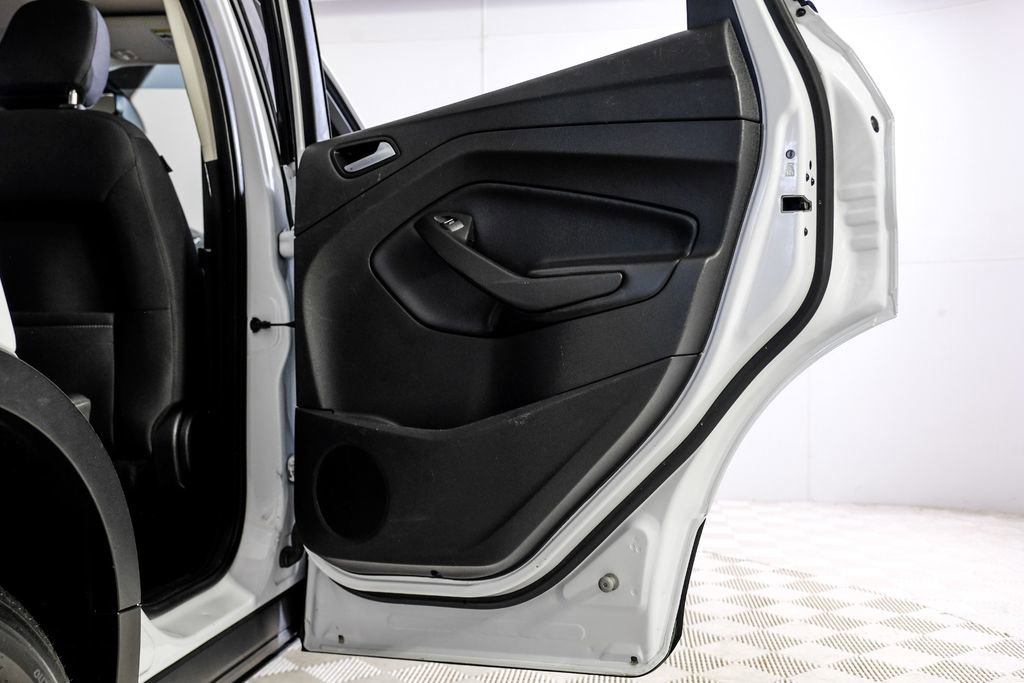 Used 2019 Ford Escape SE image 47