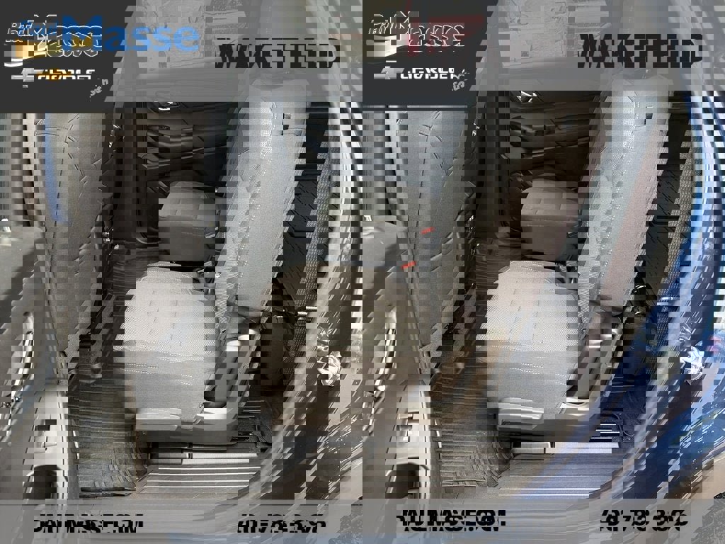 Certified 2023 Chevrolet Traverse LT w/ Rear Camera Mirror Package image 17