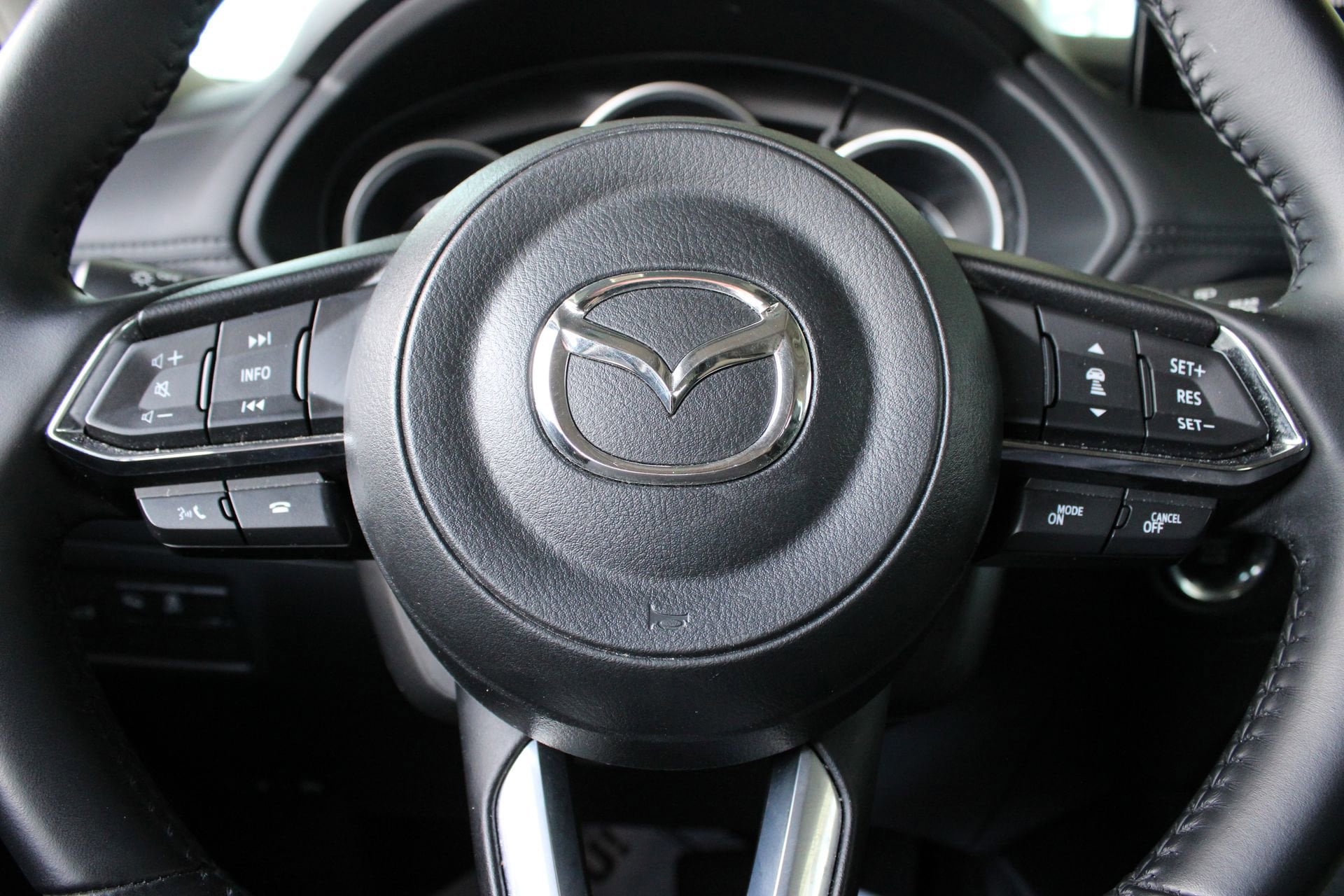 Used 2025 MAZDA CX-5 AWD 2.5 S w/ Preferred Package image 28