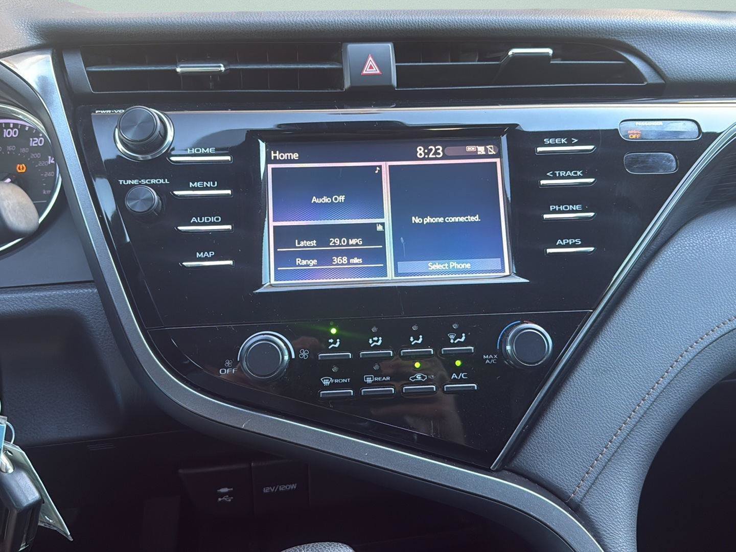 Used 2019 Toyota Camry LE w/ Carpet Mat Package FWD image 16
