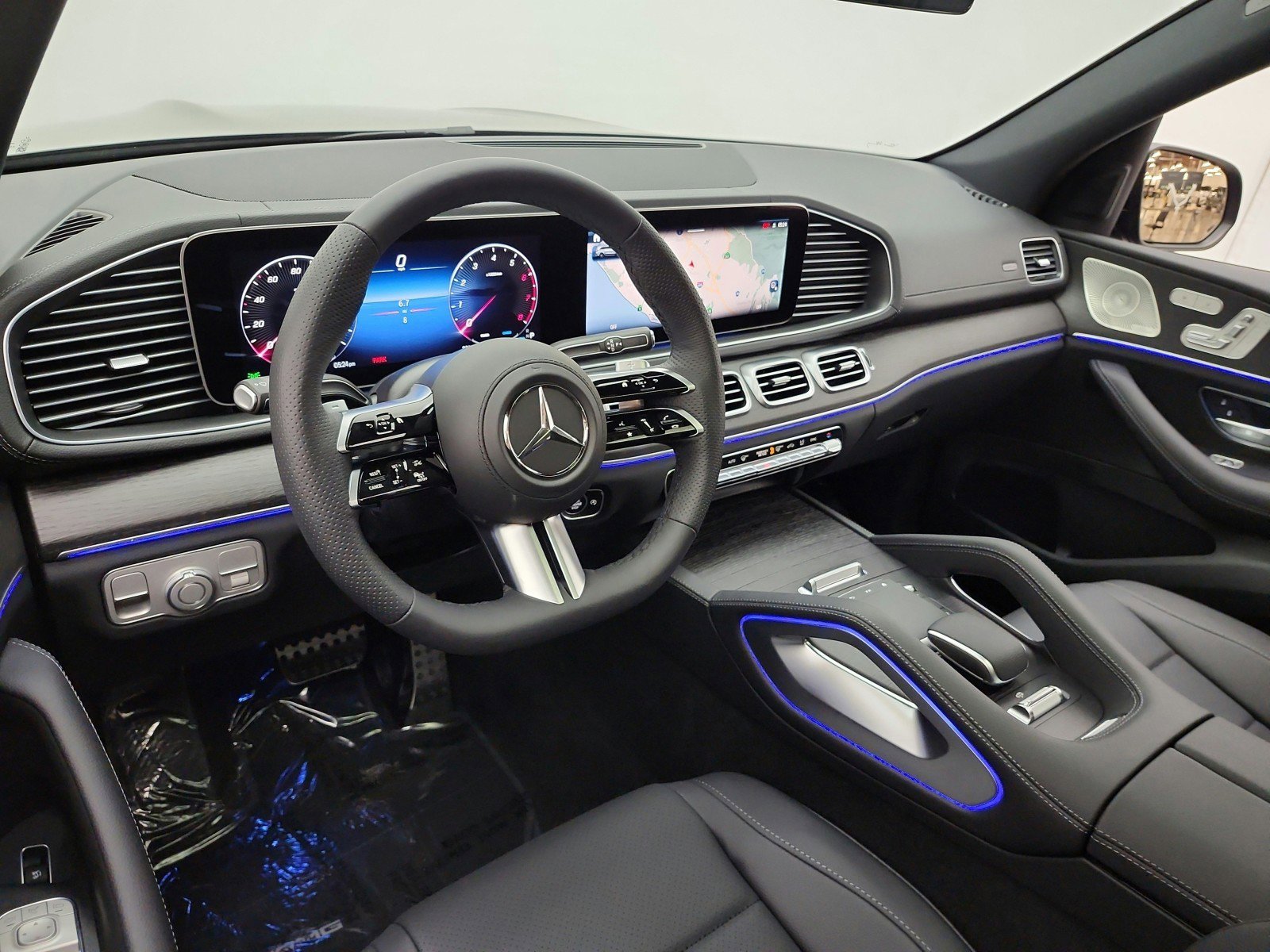 New 2026 Mercedes-Benz GLS 450 4MATIC image 9