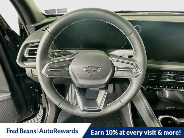 New 2026 Chevrolet Traverse LT w/ Midnight/Sport Edition AWD/4WD image 9