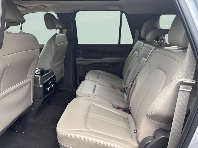 Used 2021 Ford Expedition Max Limited AWD/4WD image 5
