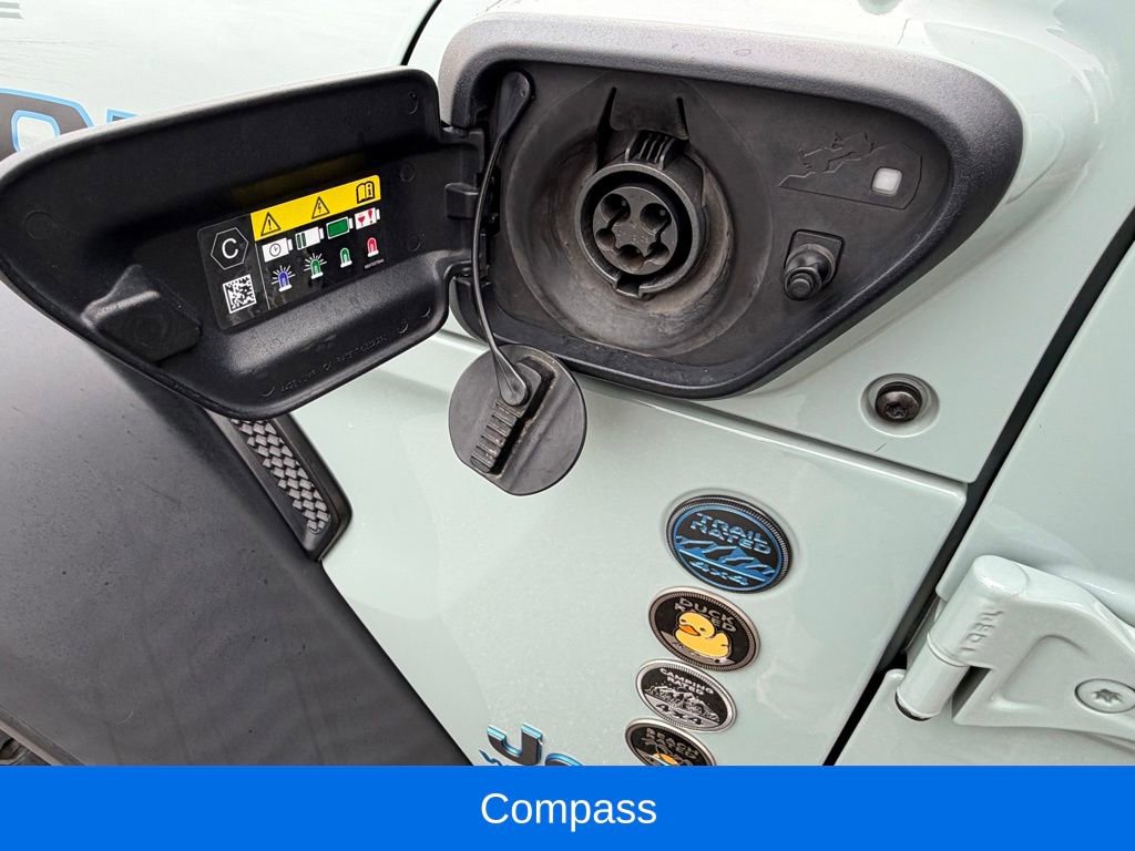 Used 2023 Jeep Wrangler Unlimited Rubicon 4xe image 13