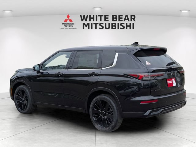 New 2026 Mitsubishi Outlander LE AWD/4WD image 2