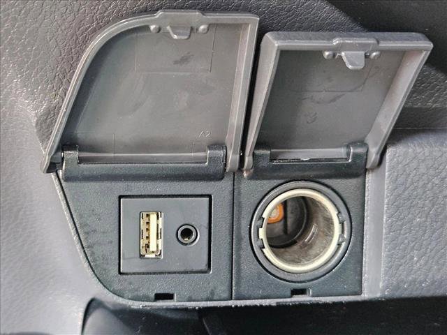 Used 2018 Toyota Camry FWD image 26