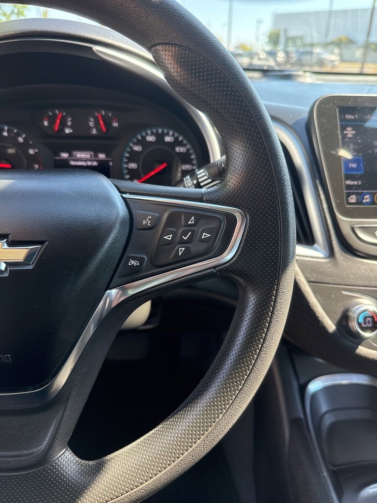 Used 2023 Chevrolet Malibu LT image 39