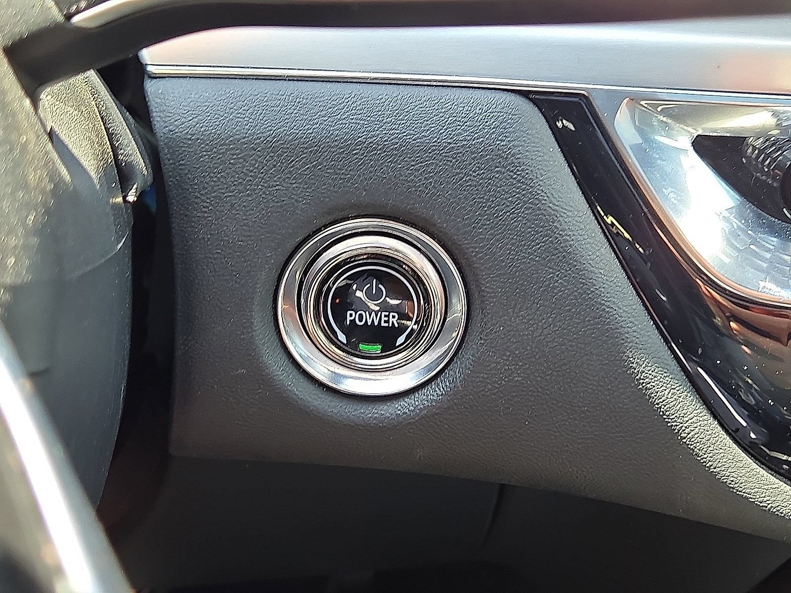 Used 2024 Cadillac Lyriq Sport RWD image 32