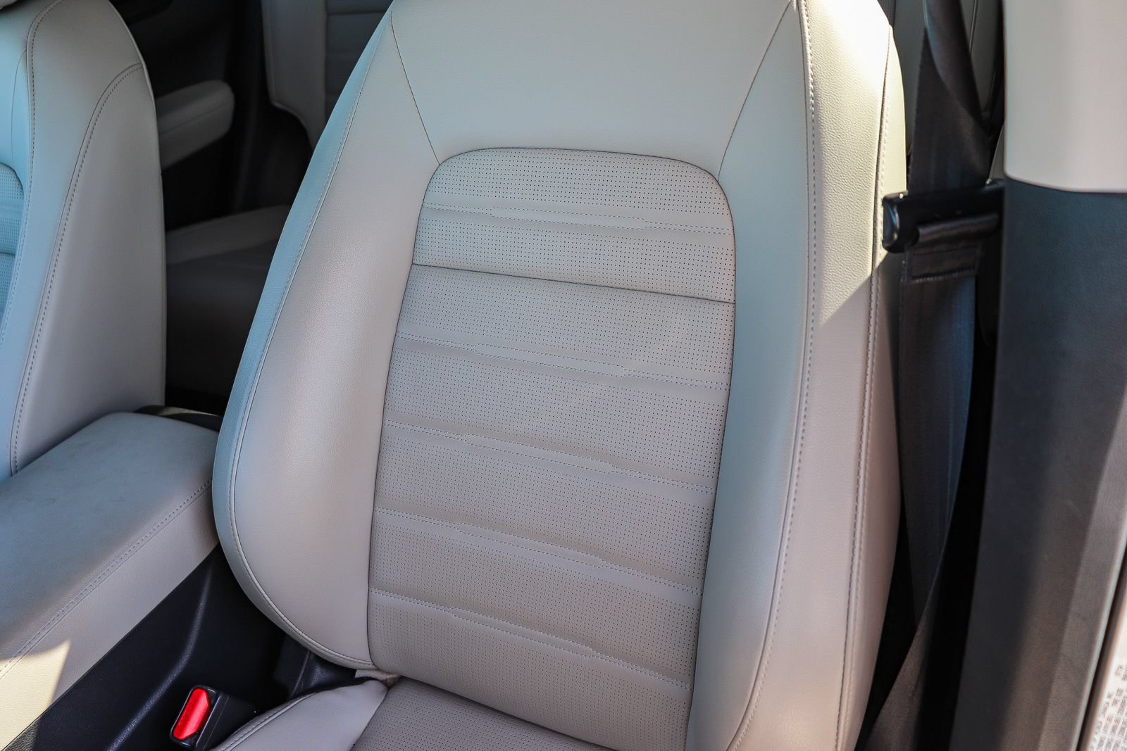 Used 2025 Honda CR-V EX-L image 24