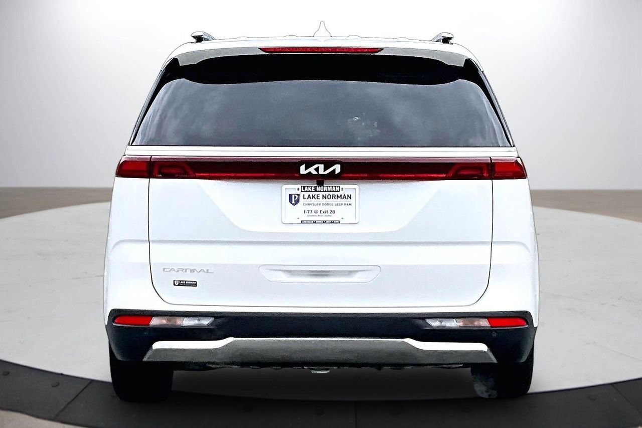 Used 2024 Kia Carnival SX image 8