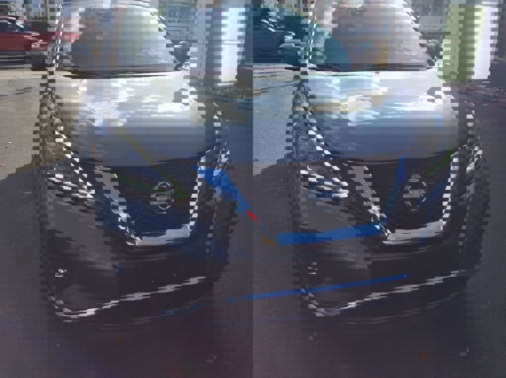 Used 2023 Nissan Murano SV image 3