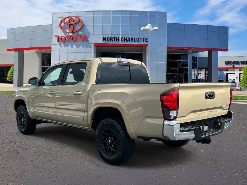 Used 2019 Toyota Tacoma SR5 RWD image 4