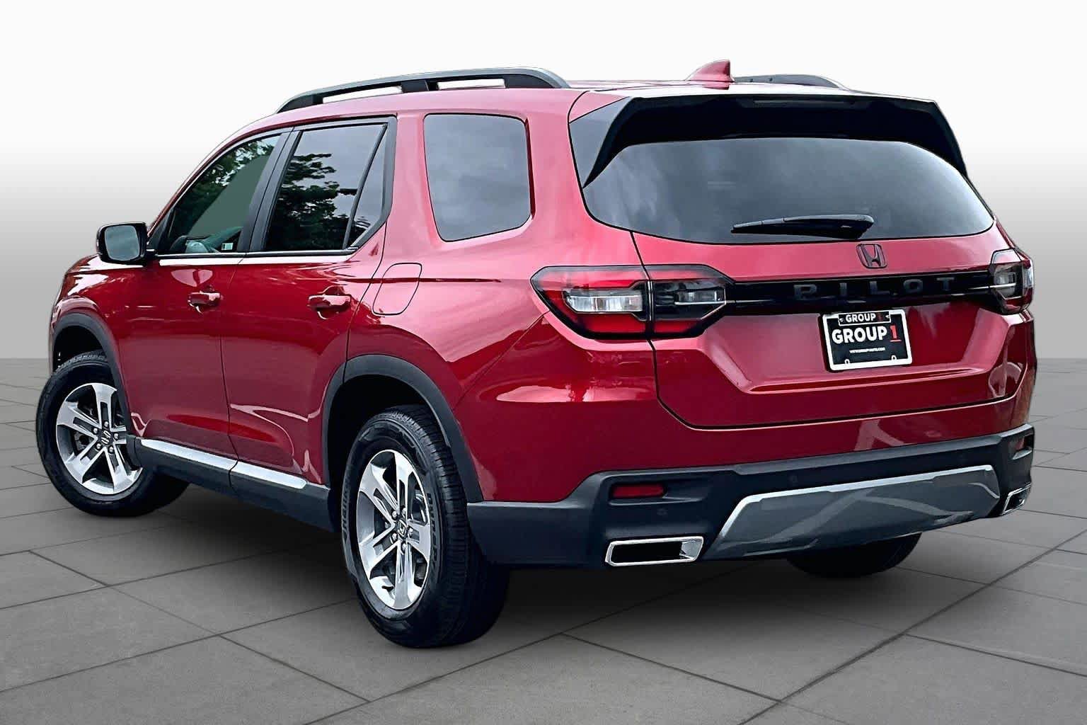 Certified 2026 Honda Pilot EX-L image 11