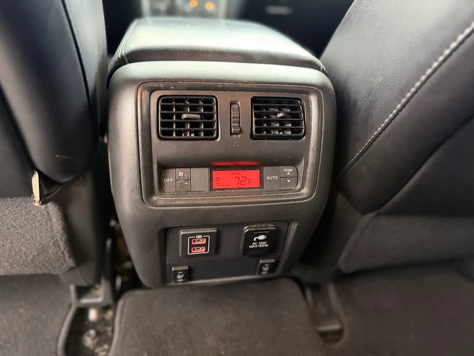 Used 2018 Nissan Pathfinder SL w/ Cargo Package FWD image 15