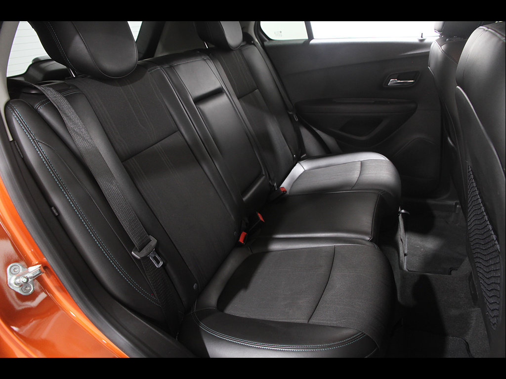 Used 2015 Chevrolet Trax LT w/ LT Plus Package FWD image 15