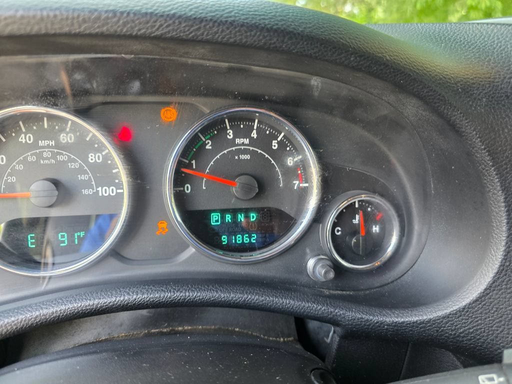 Used 2013 Jeep Wrangler Unlimited Sport AWD/4WD image 21